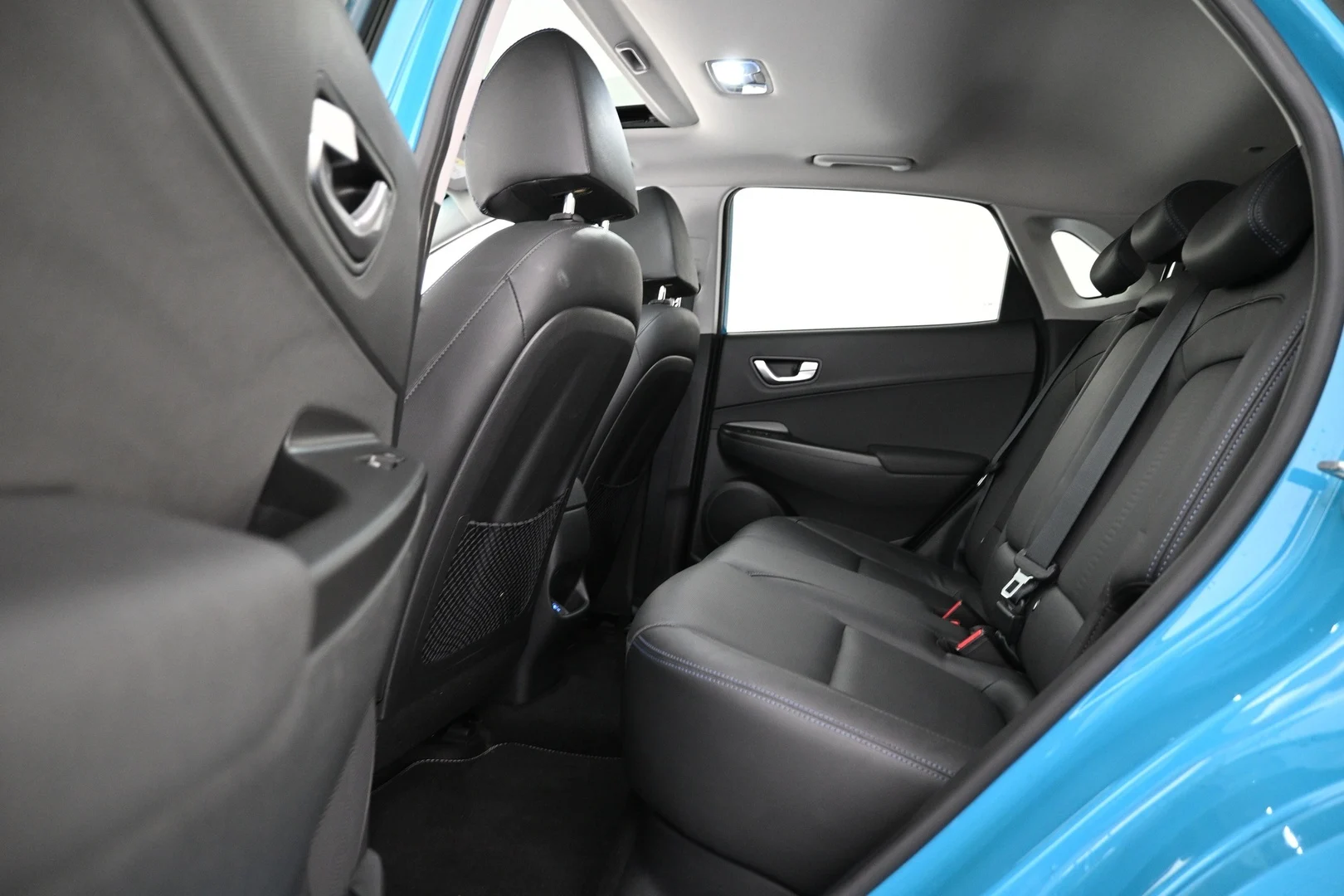Car Image - 6owo6rmd9KNaFdNN1GJqBZ