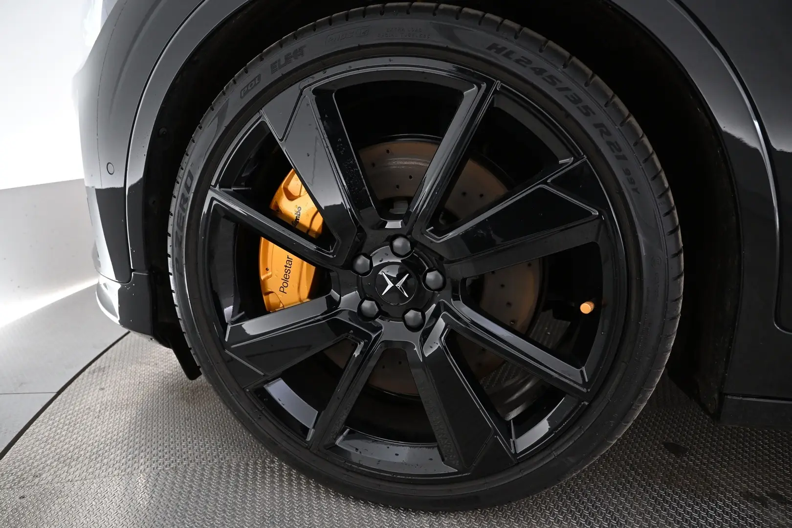 Car Image - j0gdOFrsvtsrzv6x2DgHl