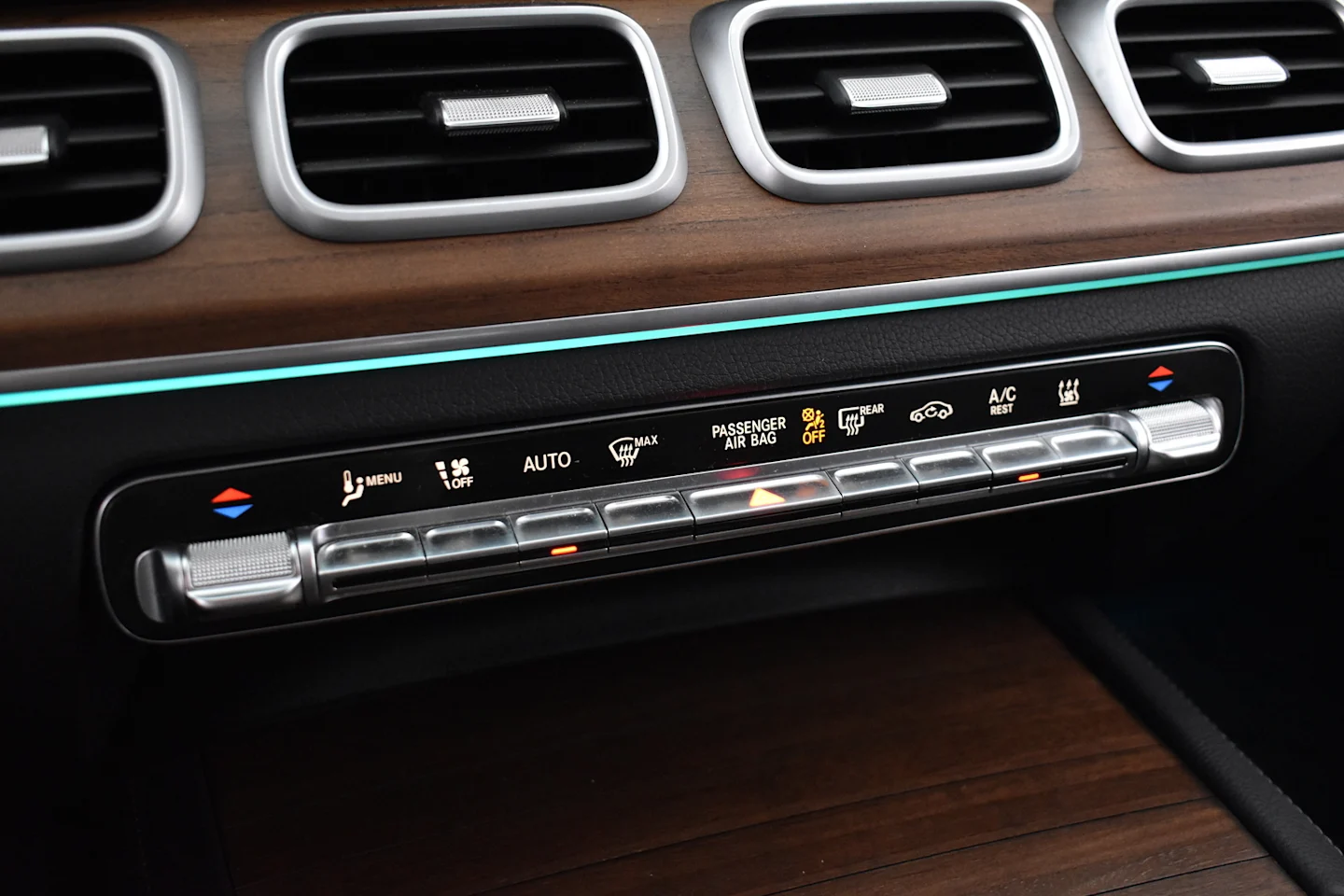 Car Image - 3yXzaTY9WhU3NcIvQtpD0T