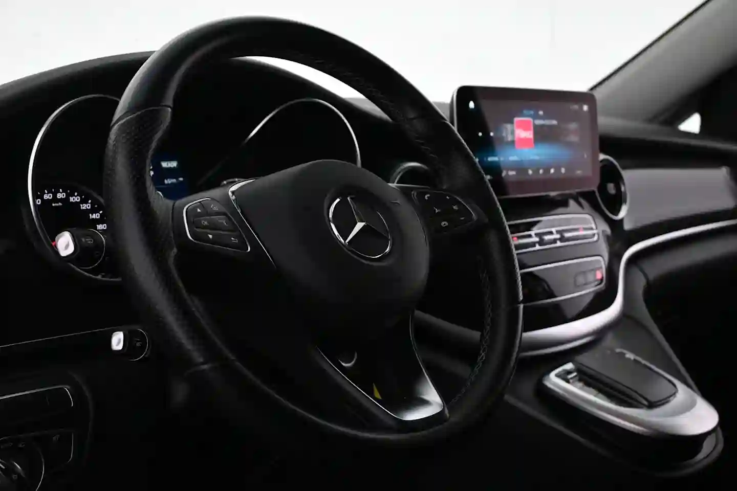 Car Image - 44EAlegXCjThpbSCOErEhb