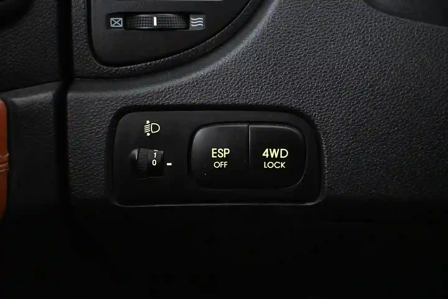Car Image - 2sM7GPysRuugmp1dzuLX0S