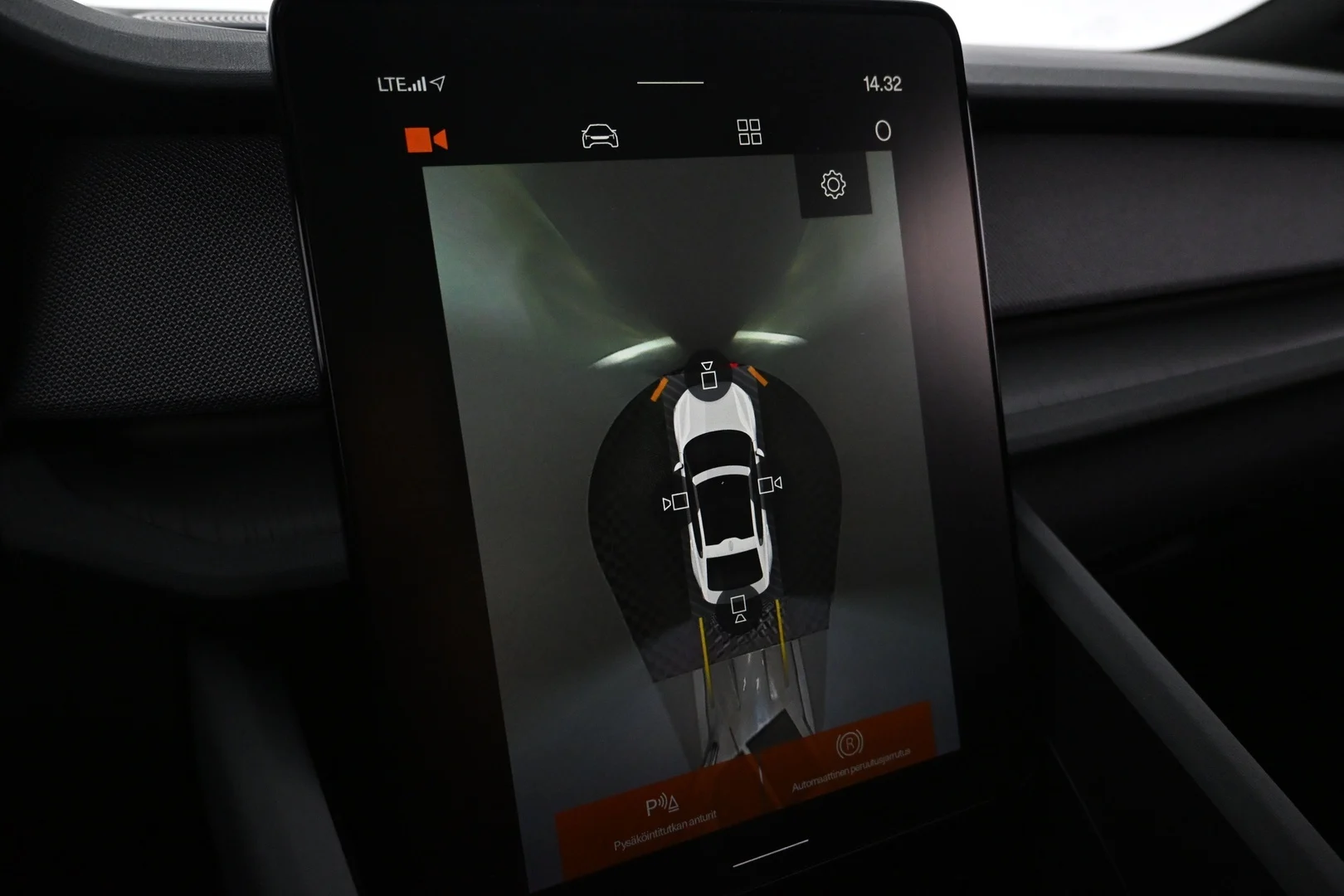 Car Image - 1F7BIIPDEyoNdLXF9jRNre