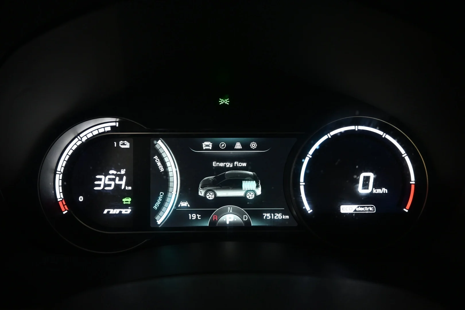 Car Image - 3kABGYpQxyFr1lV0EWjZV6