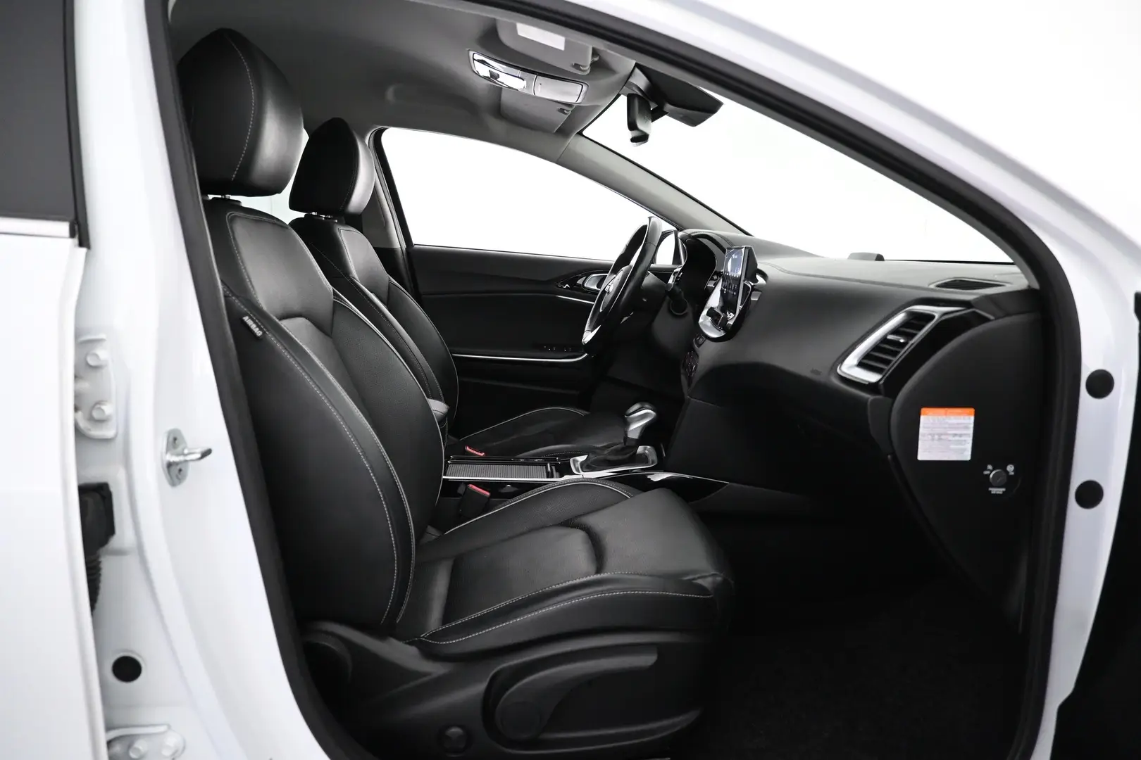 Car Image - MIKrd9A73NC8GoyEkoMG7