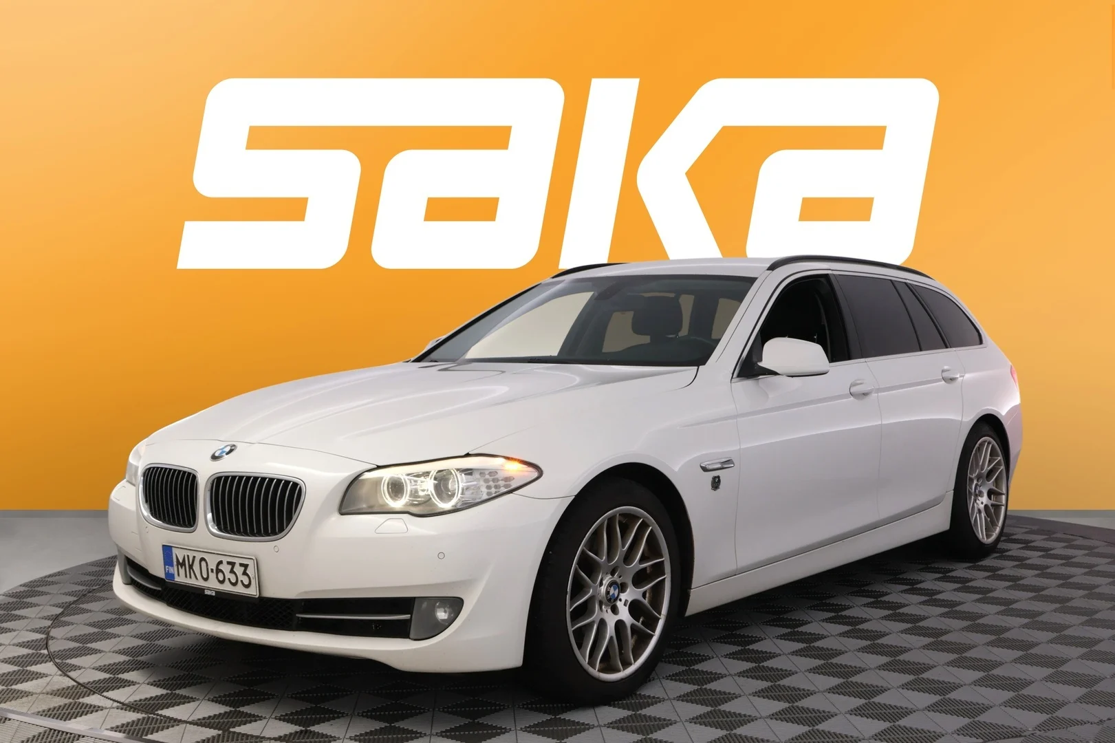 Car Image - 2Nxu3iKaGWjr40NLxiM6di