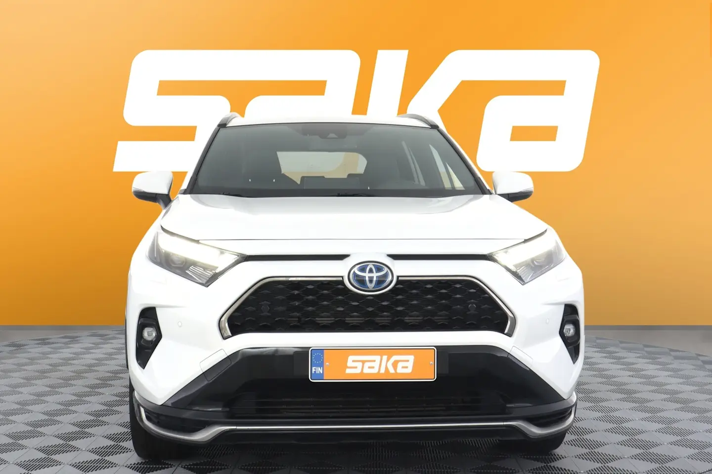 Car Image - 6XGfNjP38kYhVYduEGrIUu