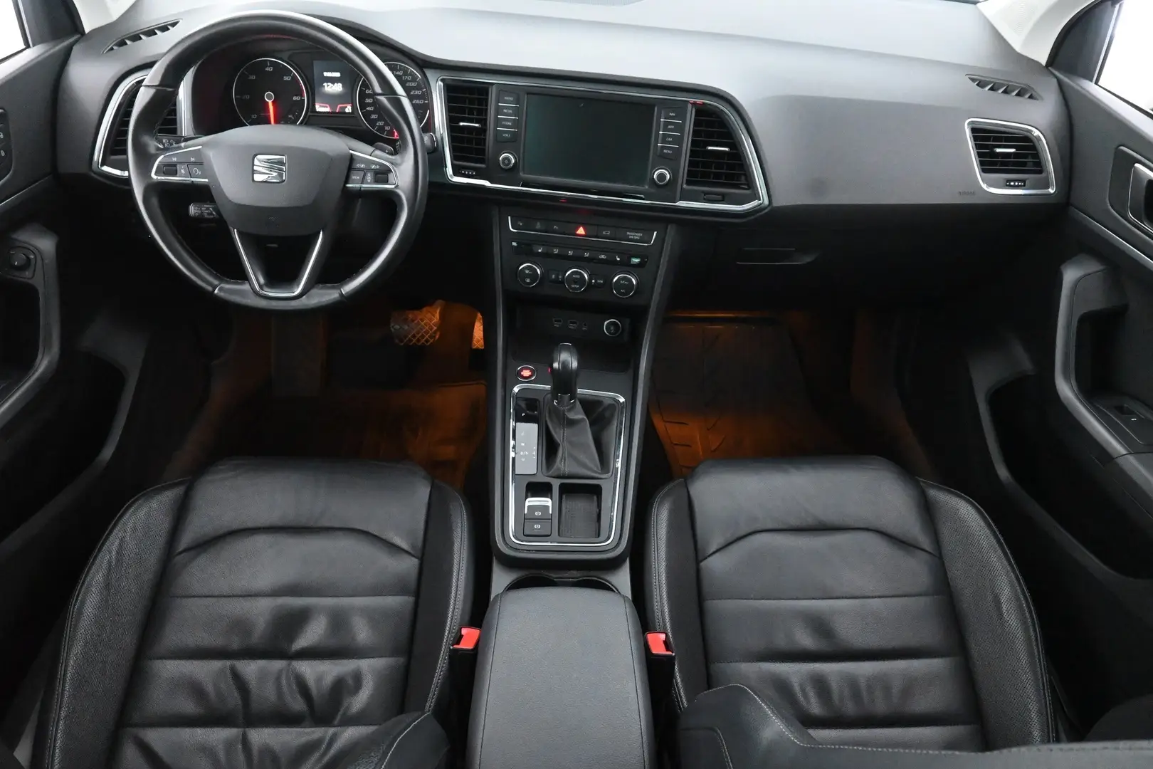 Car Image - 39ngd8bsj3lVx5vwpIq6Gv