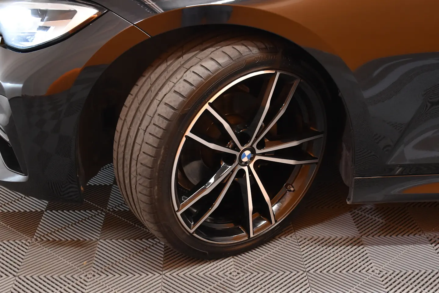 Car Image - 6XAsuCK9Y4ovBjT3lox6yA