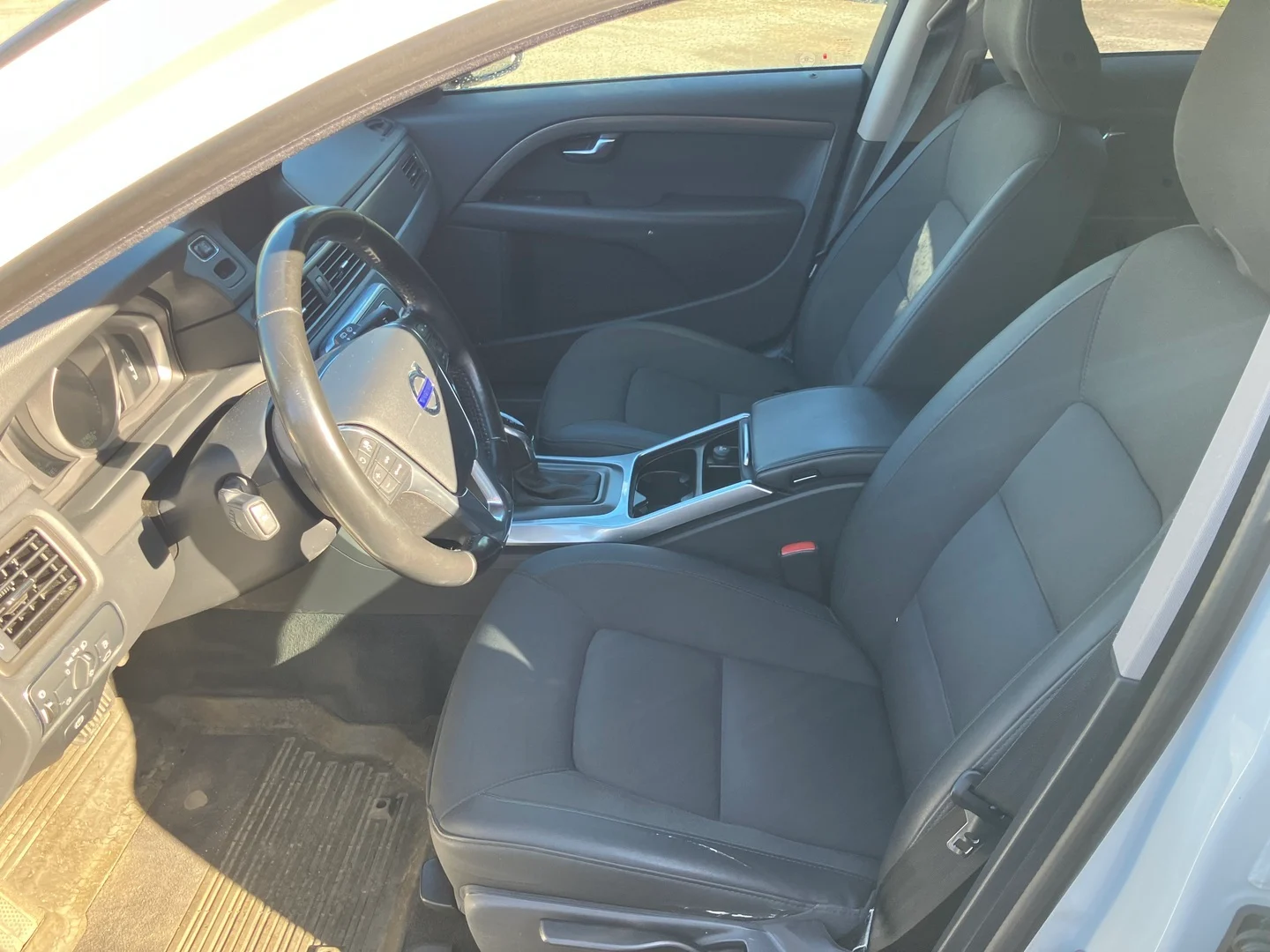 Car Image - 21Gnm8yQEeIou2b502OlNP