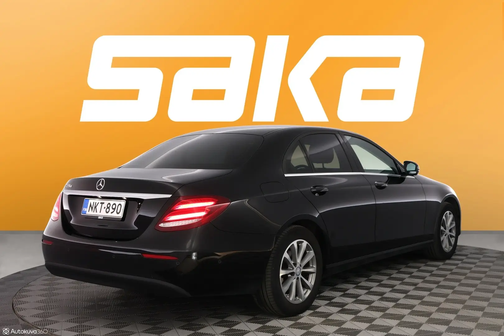 Car Image - 3551e4O2eszF6WXxNbH6Um