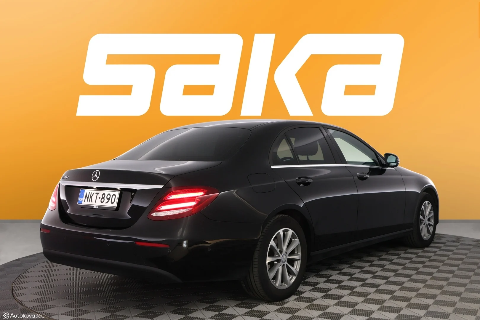 Car Image - 3551e4O2eszF6WXxNbH6Um