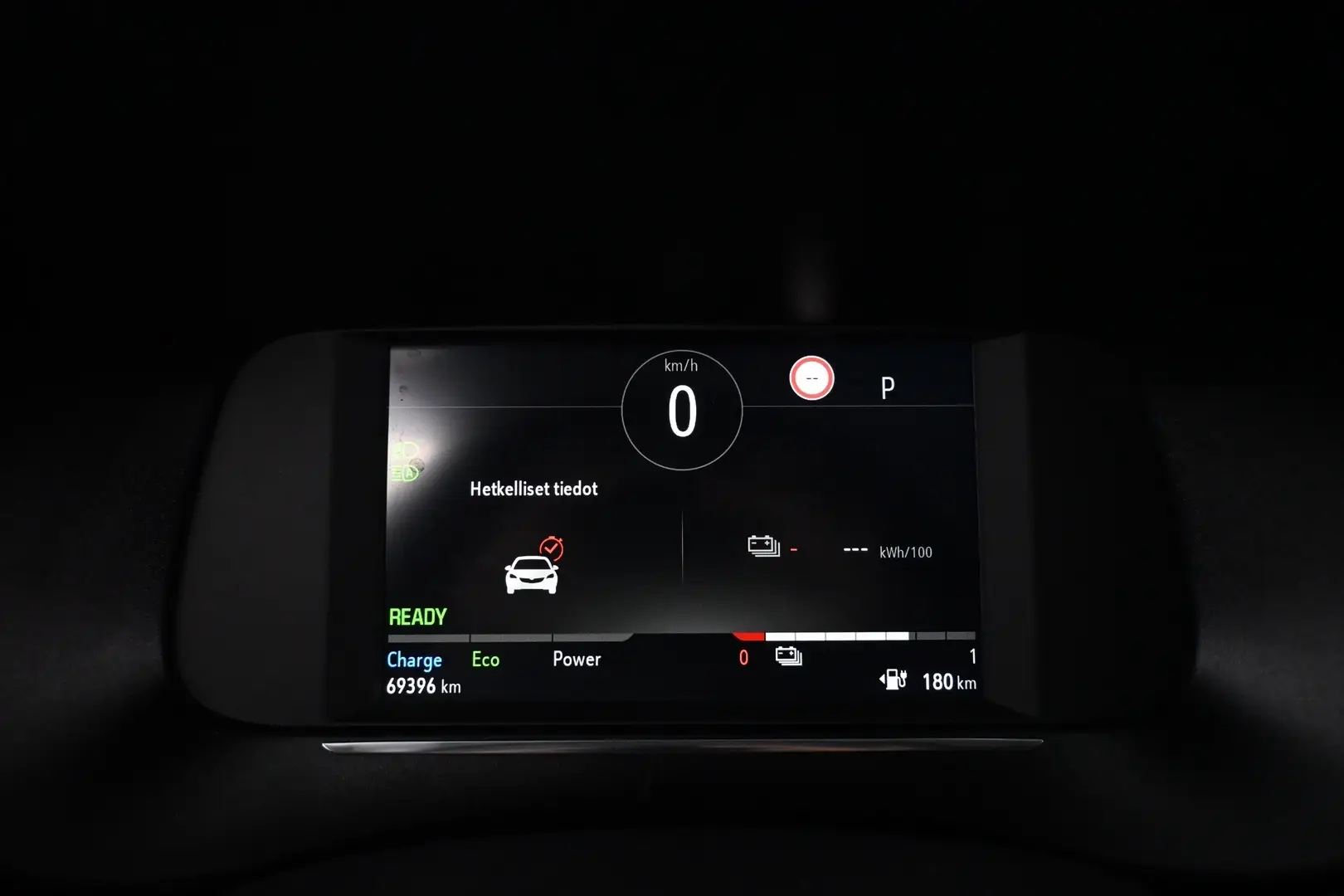 Car Image - 18XIqDCMN6yVPrFv7ybYKy