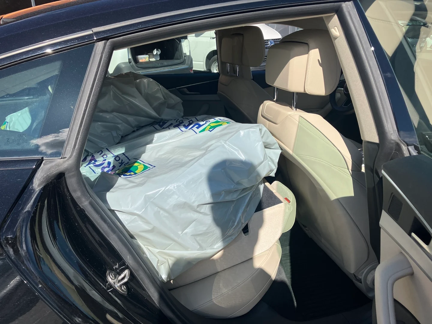 Car Image - 1Mpar57Bm4EUOhXoRNGDjL