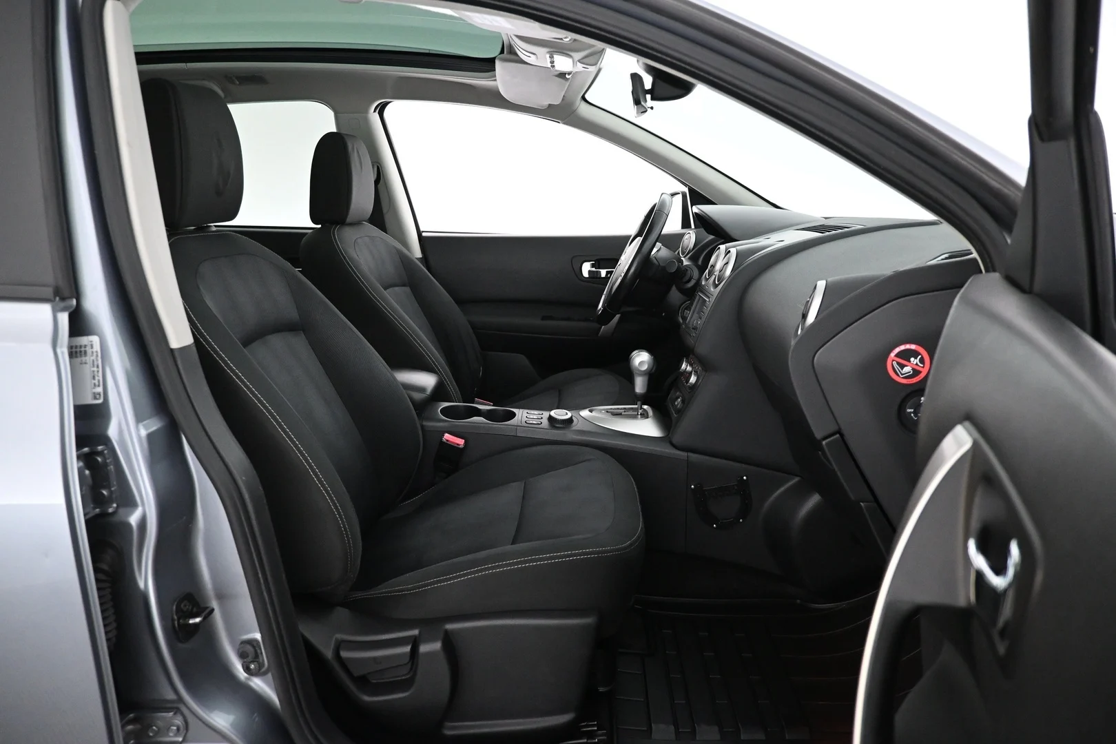 Car Image - 6JrN3gJiWmBSFj141RD389