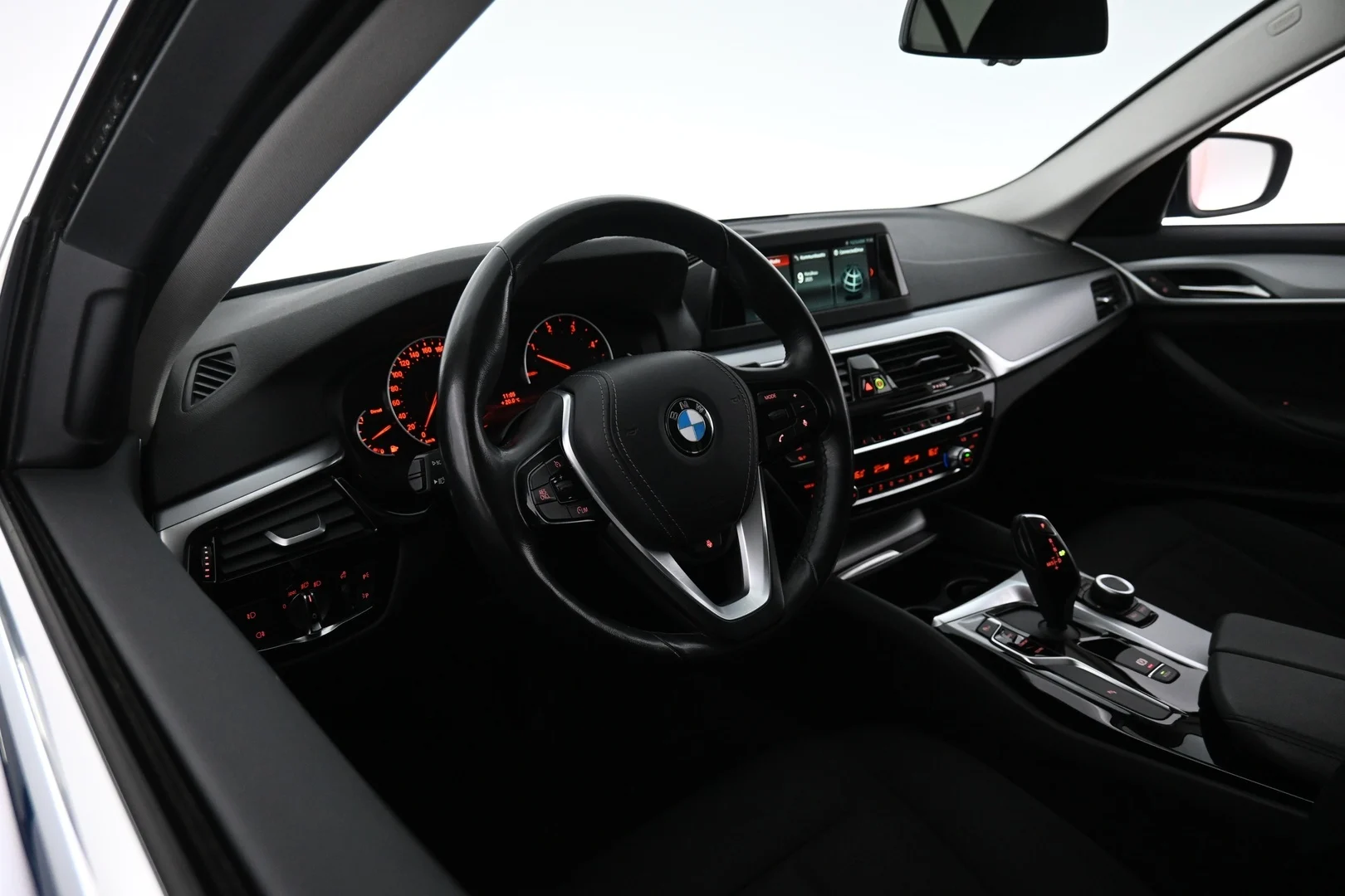 Car Image - 7rmlrLK2kn1SZKMtdeJ08A