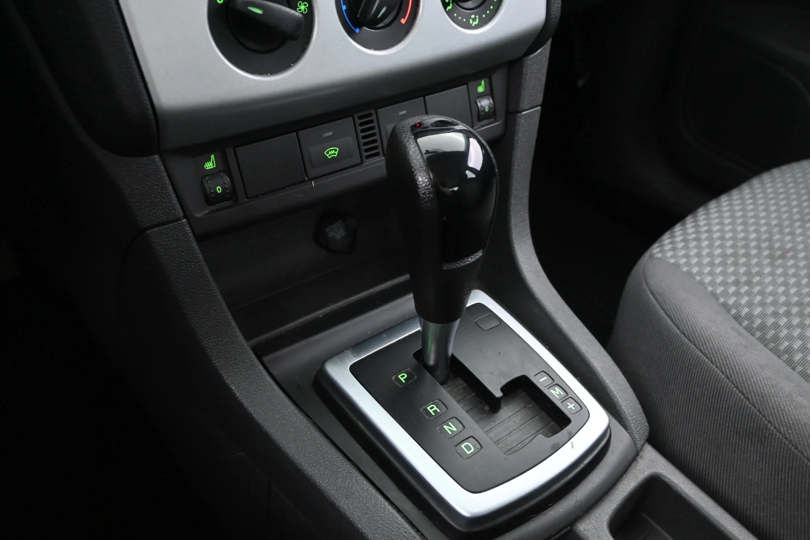 Car Image - 3ySfY5mA1imSwpWKQmD4PP