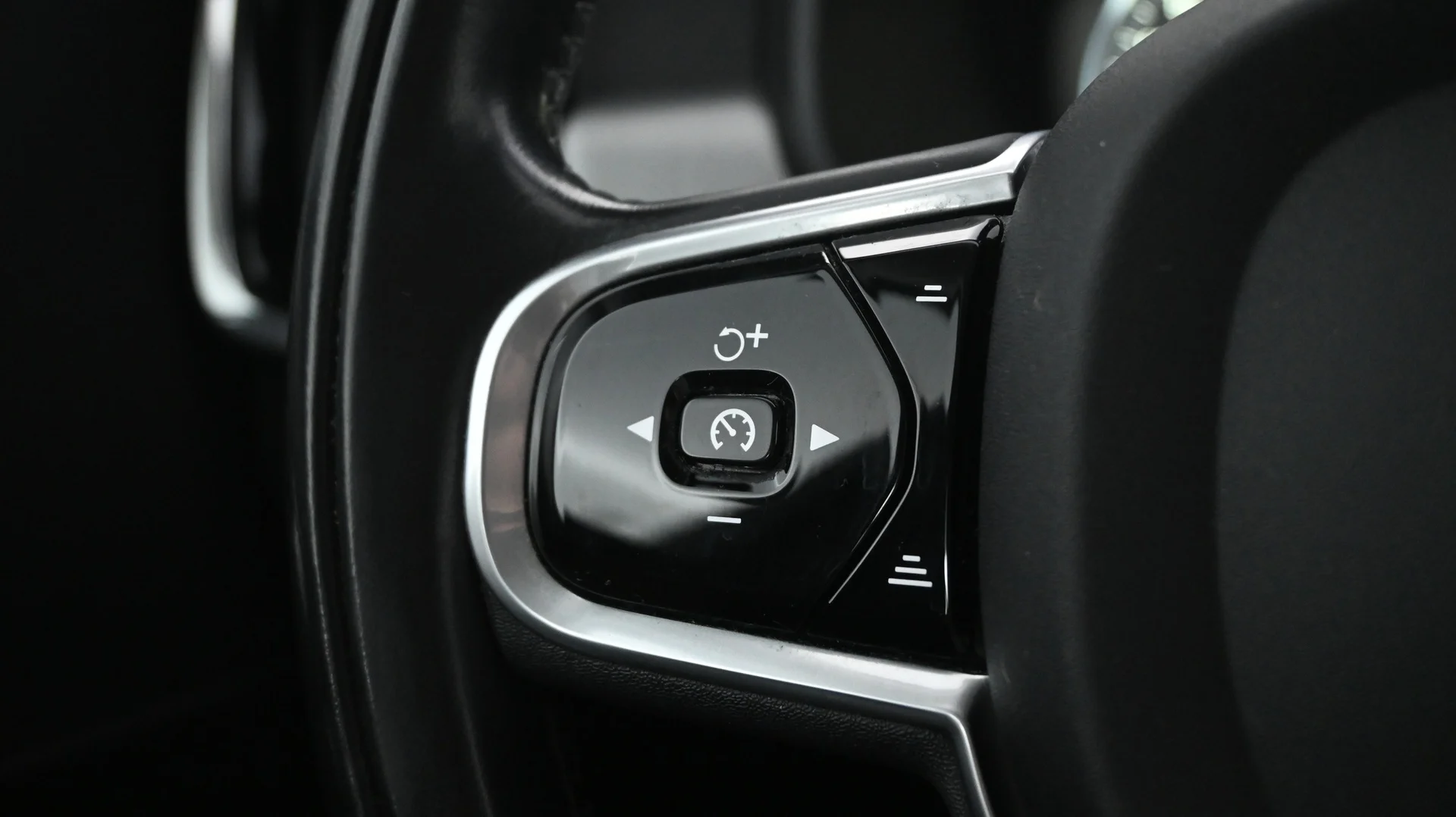 Car Image - 67iepXkEyOOQ3VYLSjwJ7C