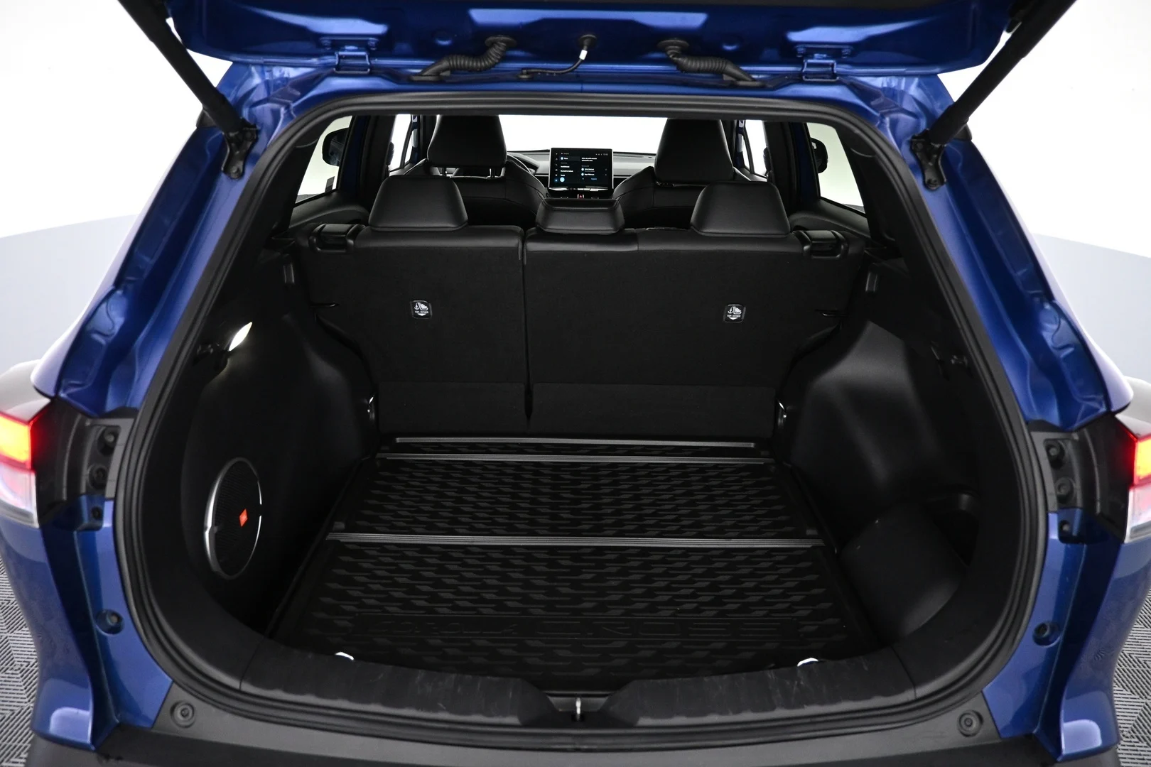 Car Image - 2PePAmZXkb5biuDh5eFtVs
