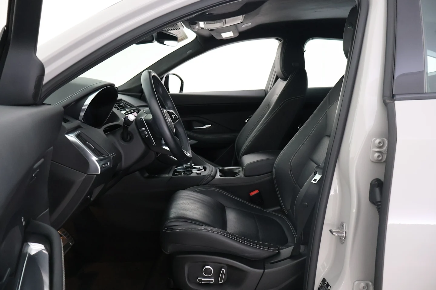 Car Image - 3xd2vgyyOCV1jcJYEe4BH