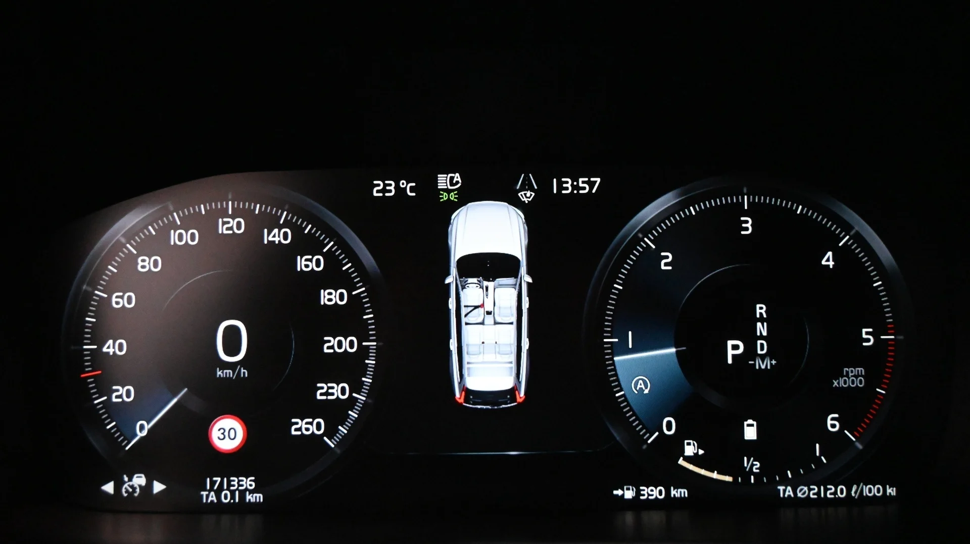 Car Image - H9cGabbJAARfEECG9hVCO