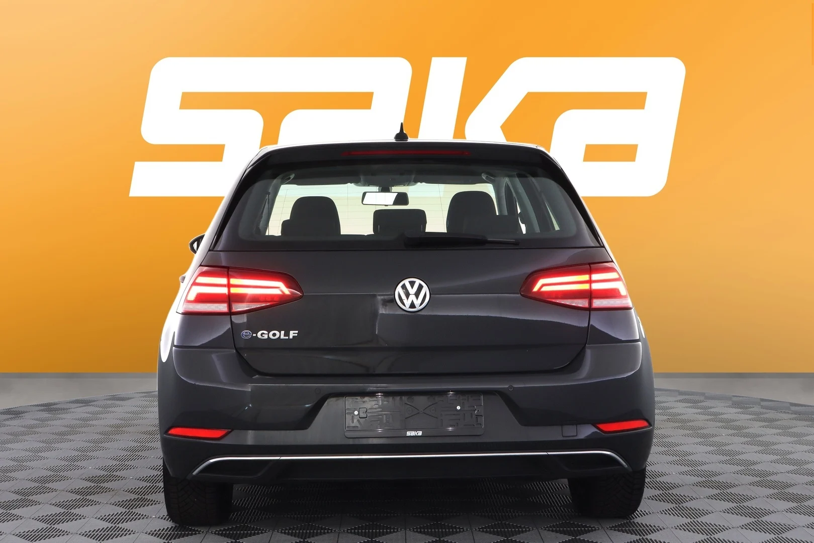 Car Image - 6KiEBD2HOeGFTjQPnIYT7i