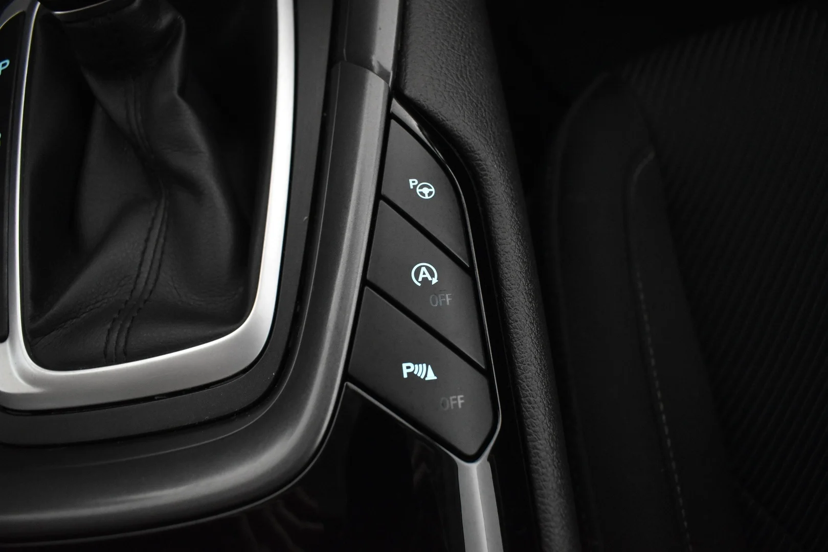 Car Image - 4LHcuaO0WqA34ixJ3VGidy