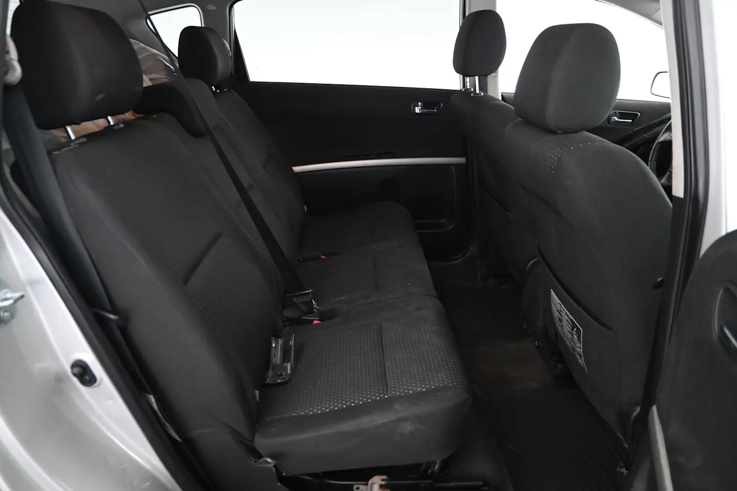 Car Image - 5t075XjLGlHc1RODwKluxd