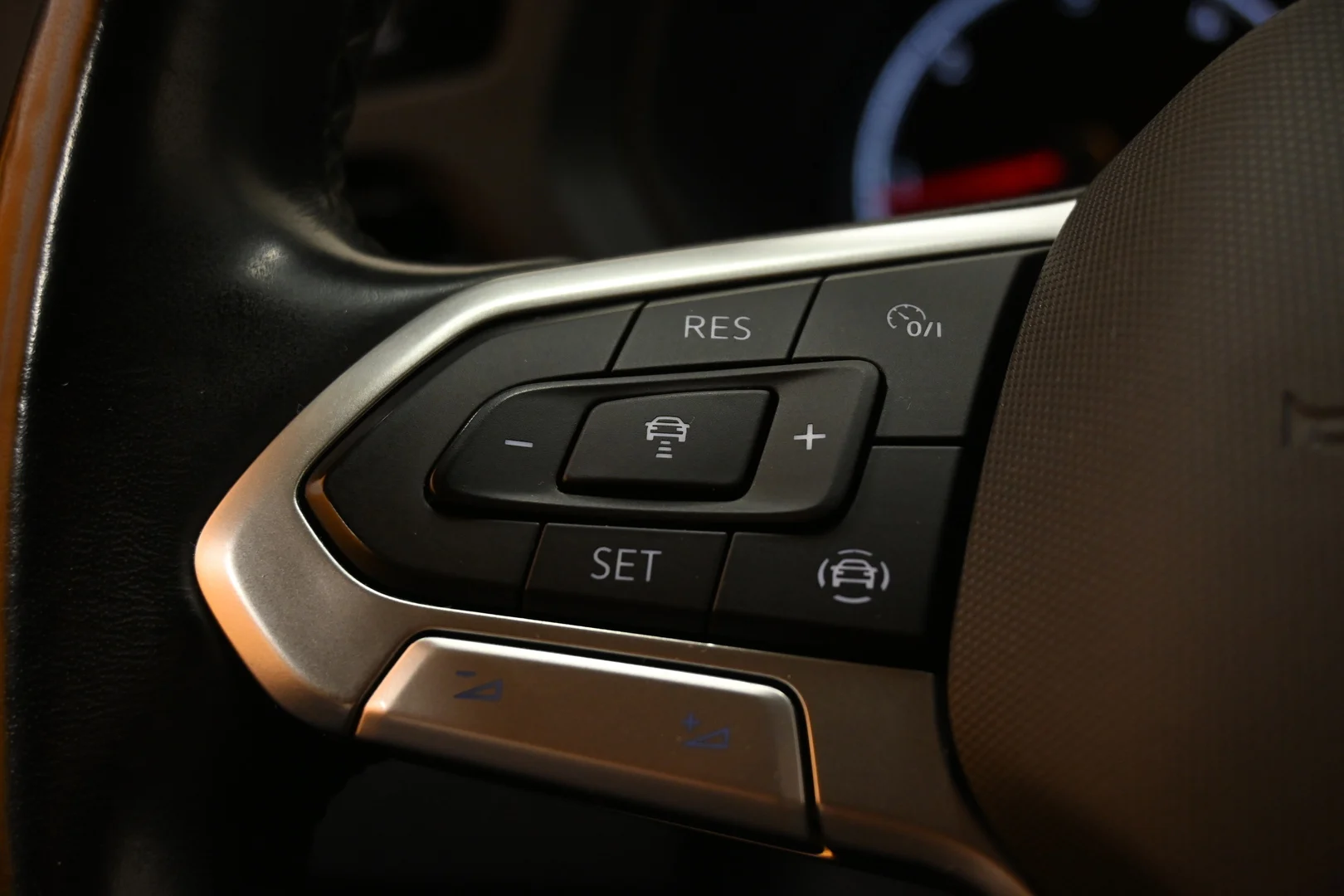 Car Image - 4bge9r5Kj4zUXN42pVDnAE