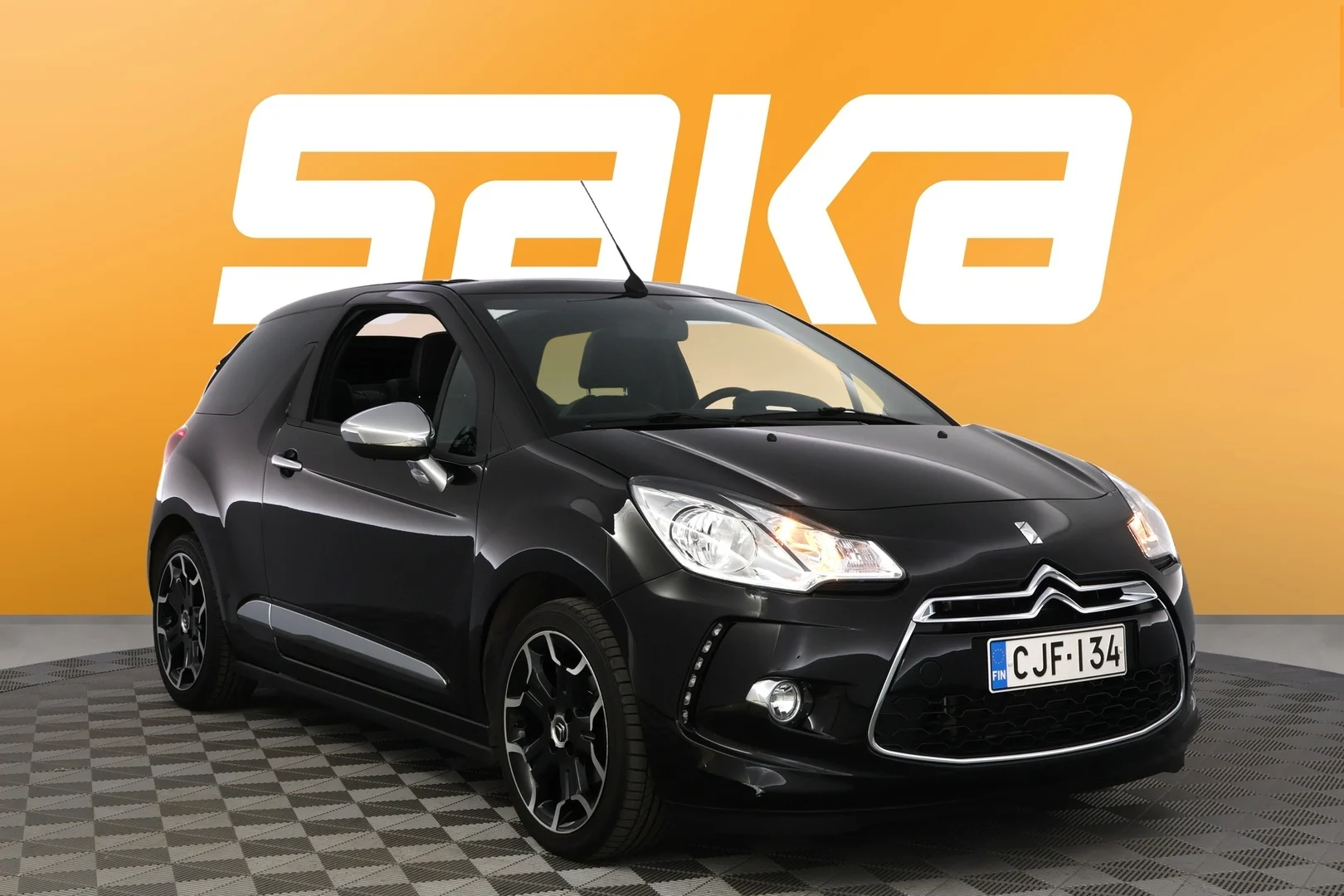 Car Image - xqlHiyB3ajRM6RiQARzM0