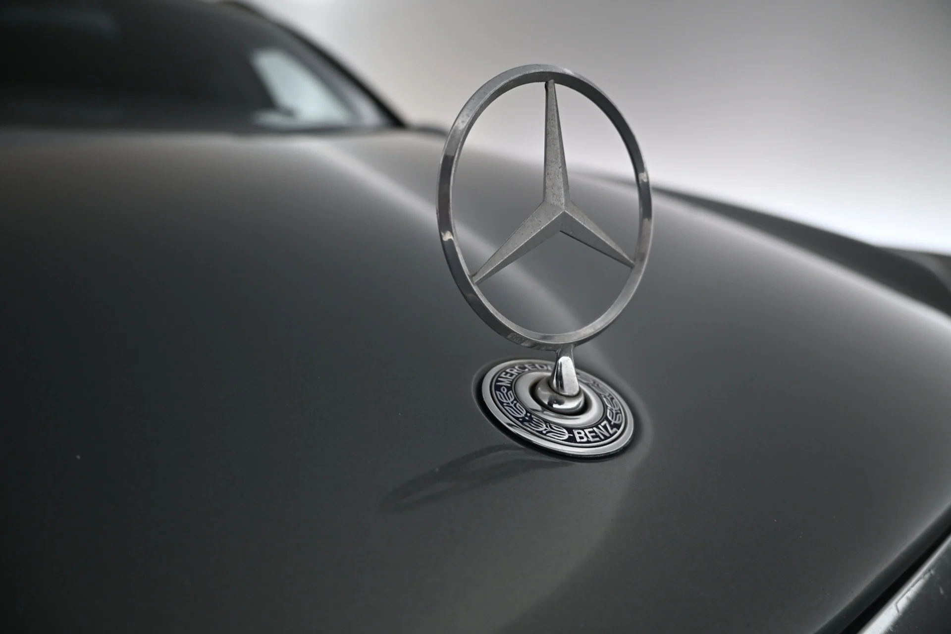 Car Image - 3xfbozqnKlU0rprmJzFORn