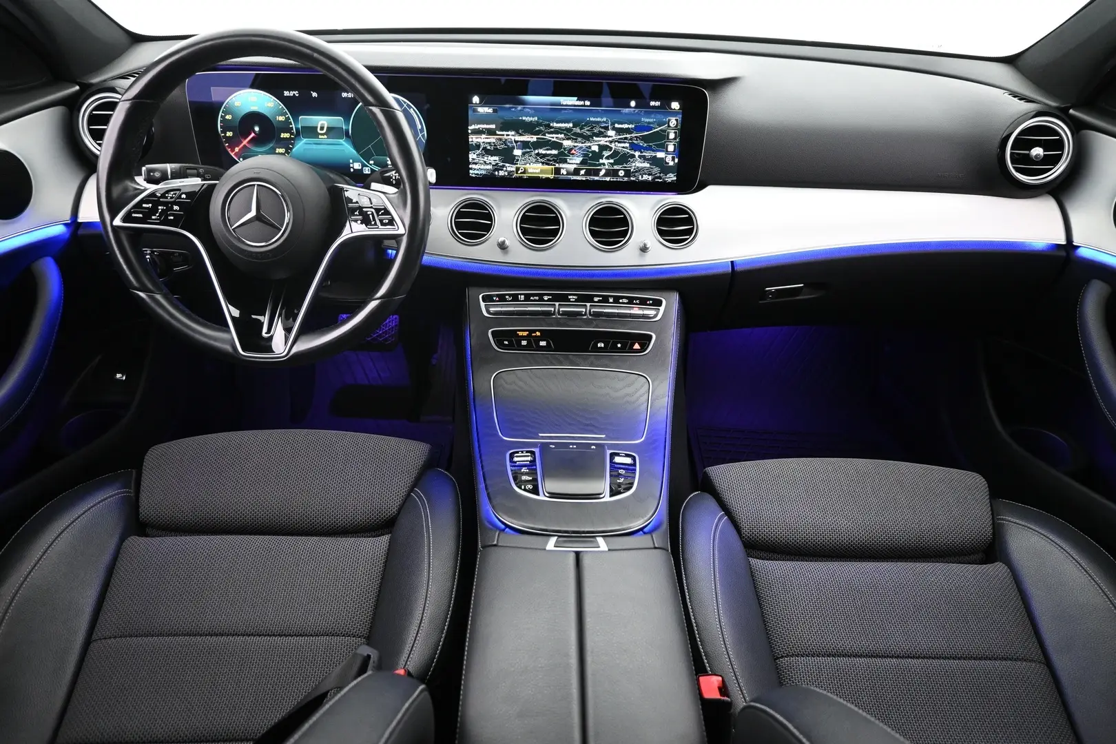 Car Image - 61ihf2mwIB5K1kNSJaEJxU