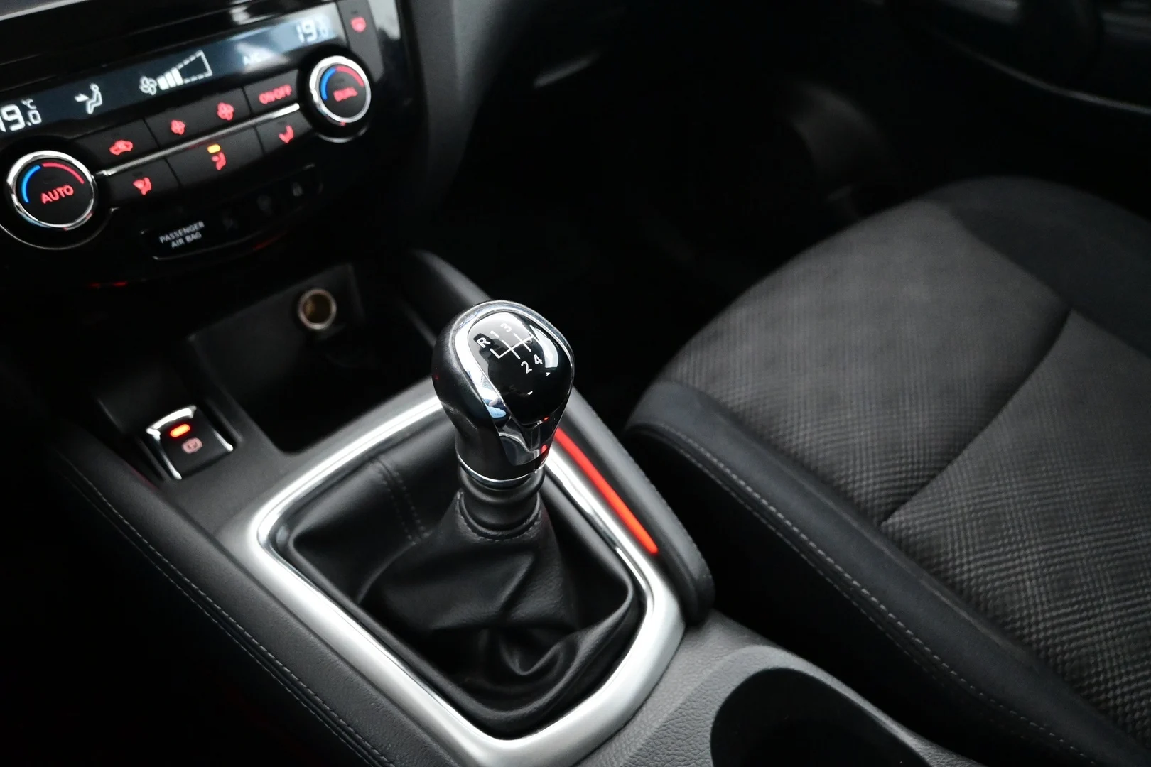 Car Image - 7dLJmCjVrArSQflfeLjrQP