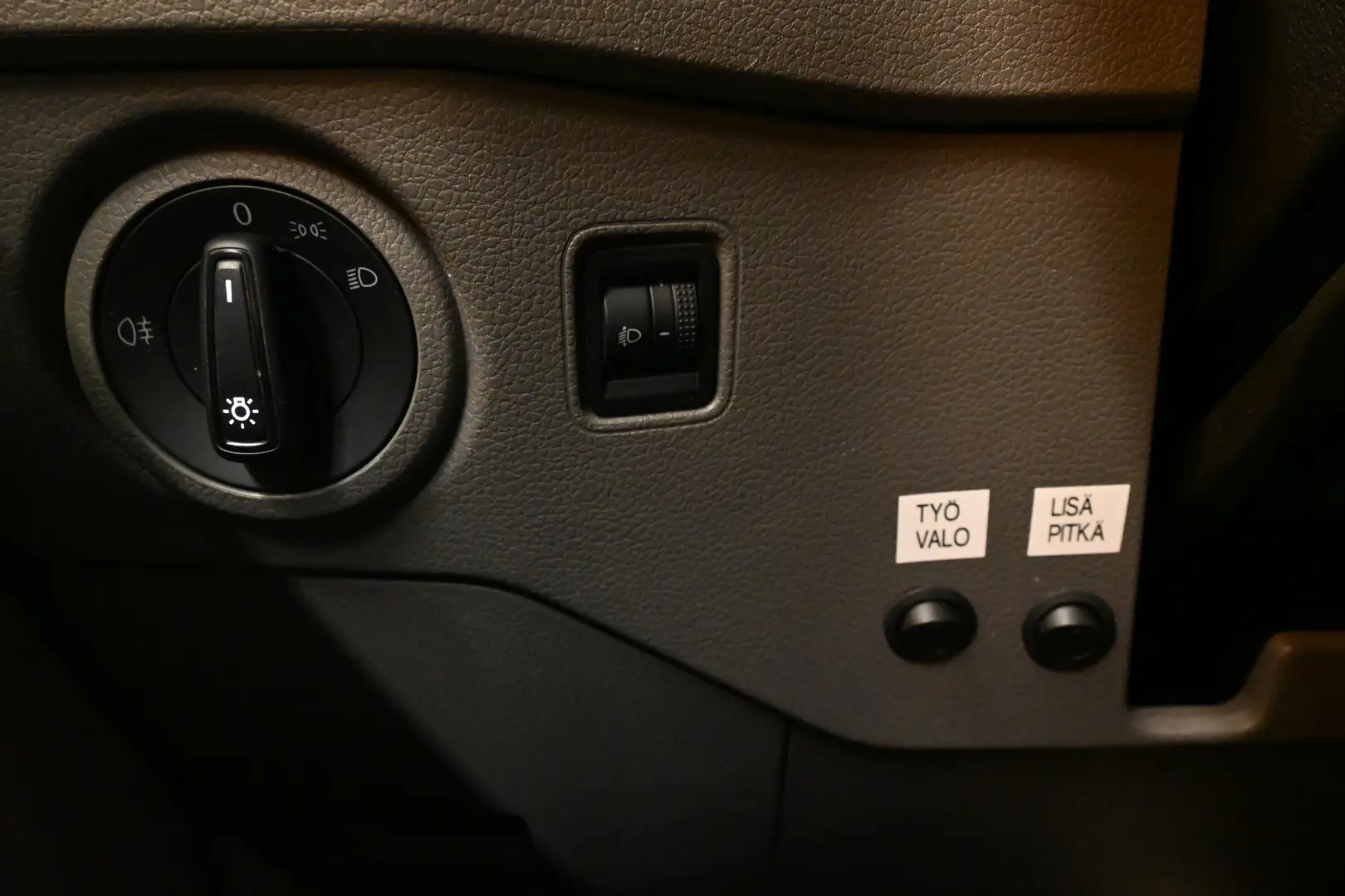 Car Image - 3C2apnOmIG7NCf7L7GOF7D