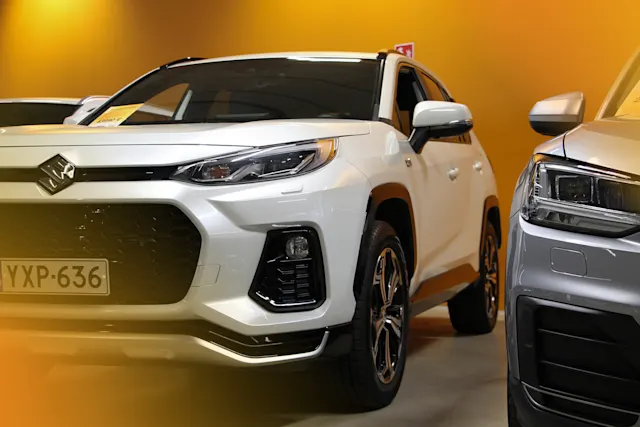 Onko se Suzuki? Vaiko kenties Toyota? Näissä autoissa merk..