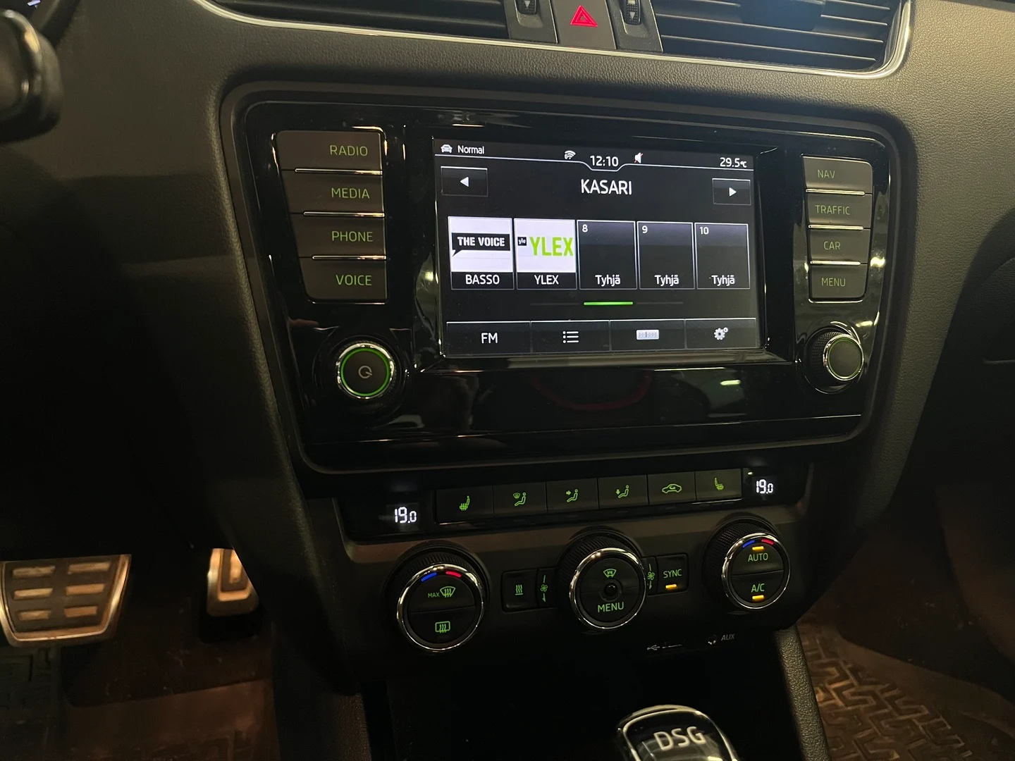 Car Image - 5n3nk1eejt6btCBB6OgML7