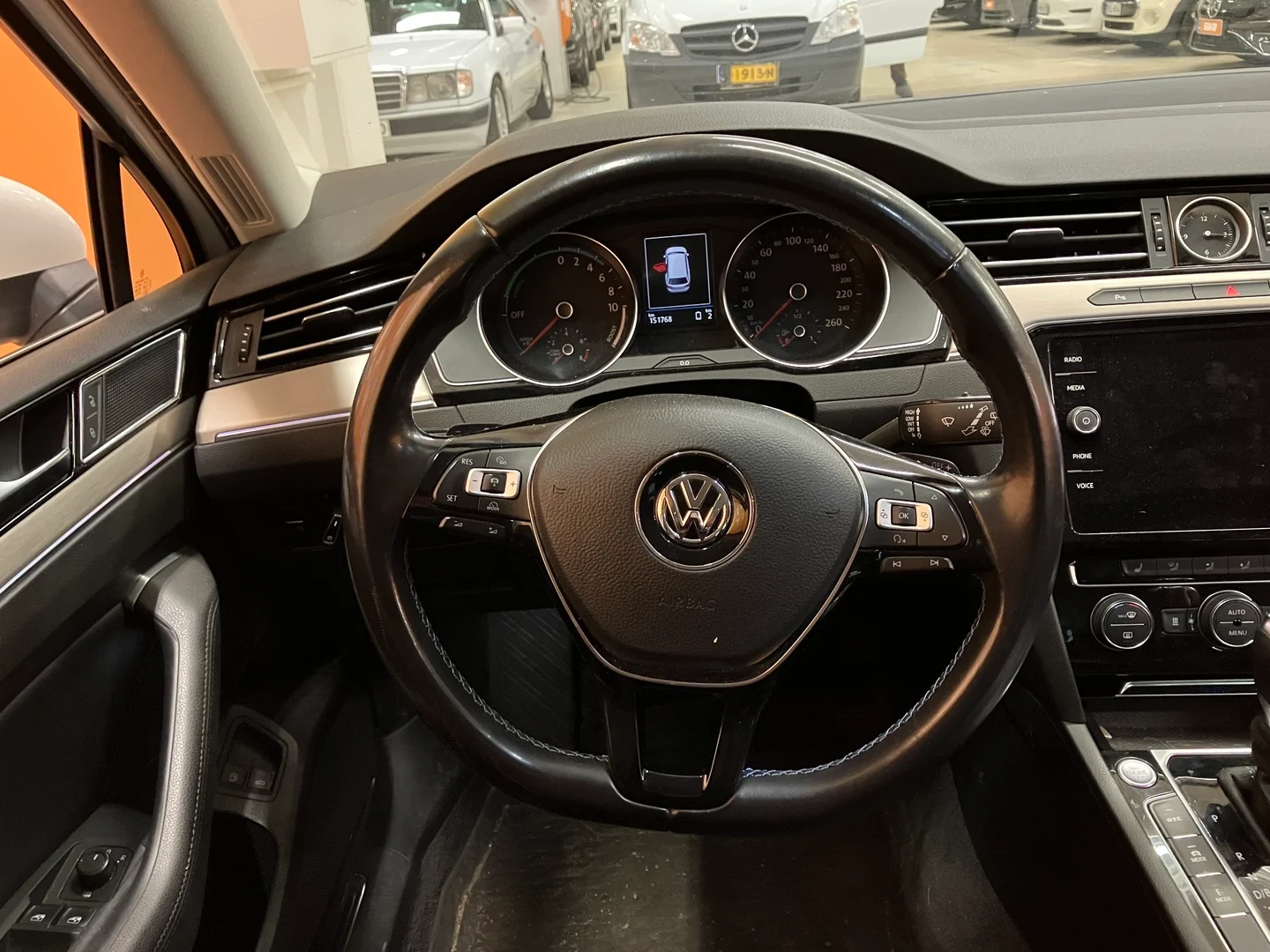 Car Image - 4Y2HpKnjSdncYcTnpoeMSi