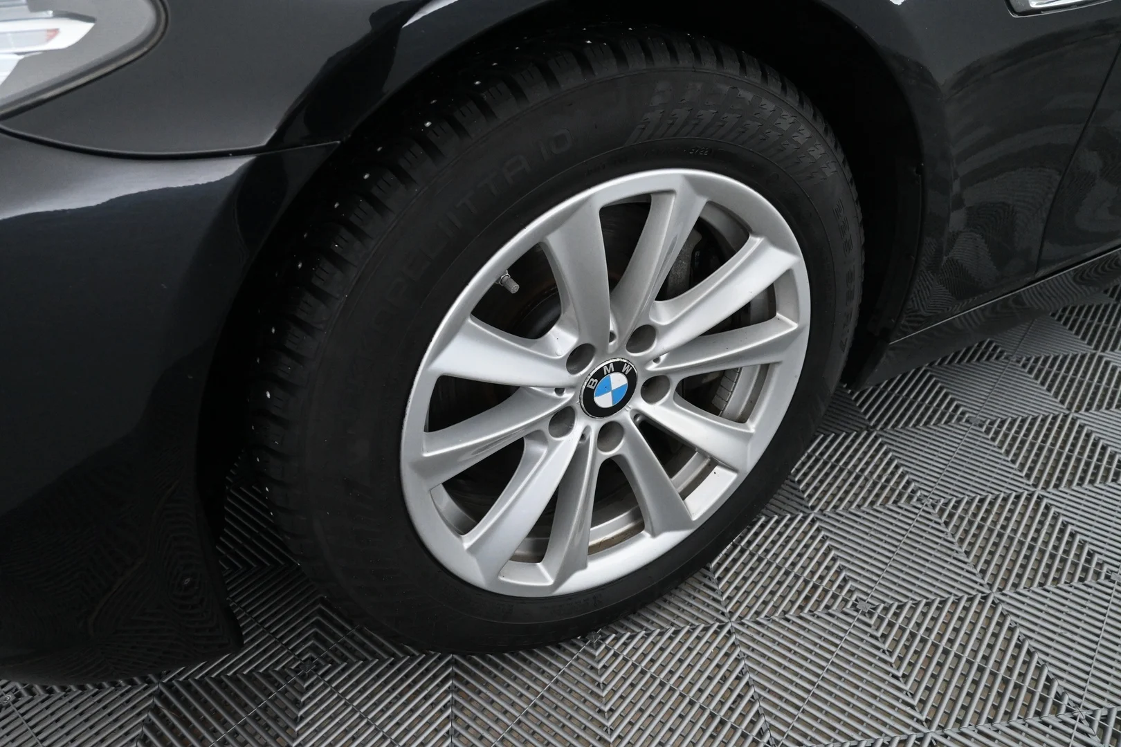 Car Image - 35jeoo7AAId1uAR5CxVaQ2