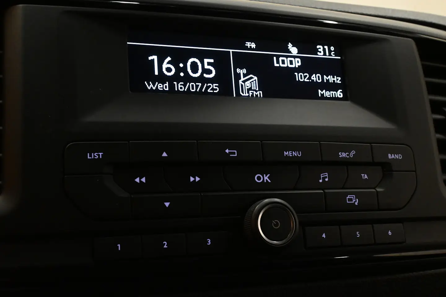 Car Image - 7gxPRZInWuaZEyEGhZ7YGc