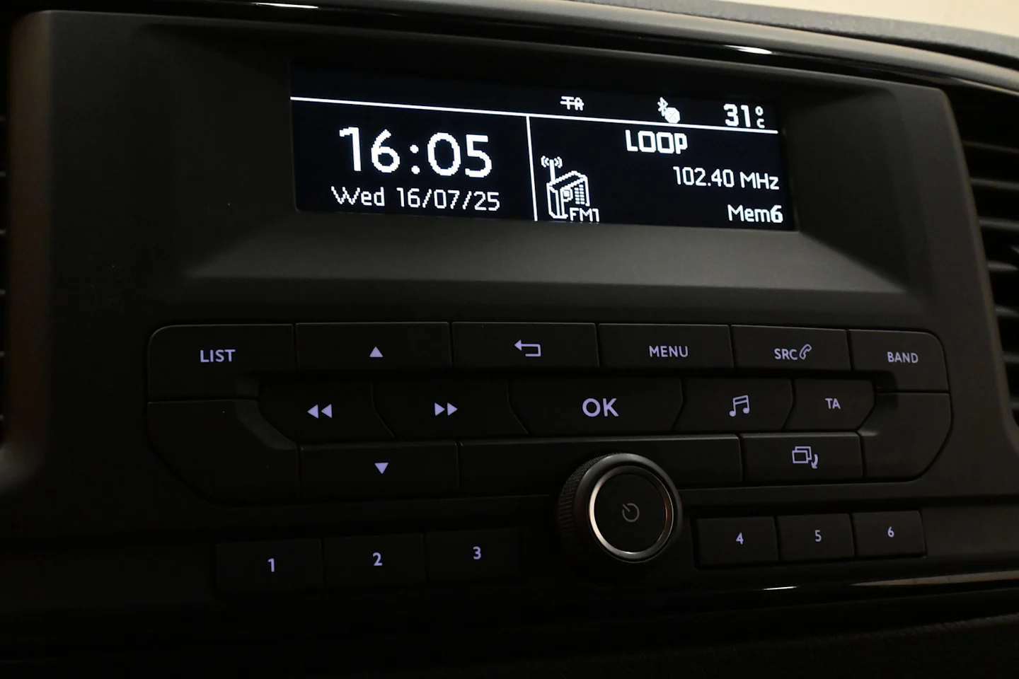 Car Image - 7gxPRZInWuaZEyEGhZ7YGc