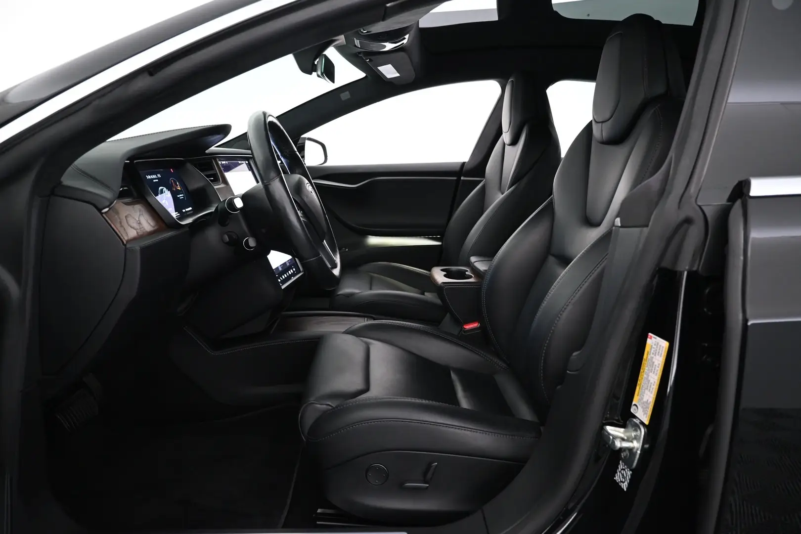 Car Image - 2dj1F4G8sml8fz7s1LkcyZ