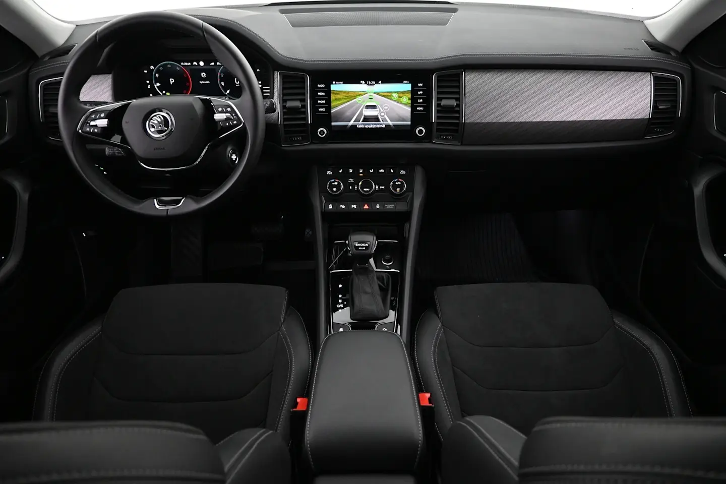 Car Image - 3LAWRwdhqbfCFBoOXEwq5b