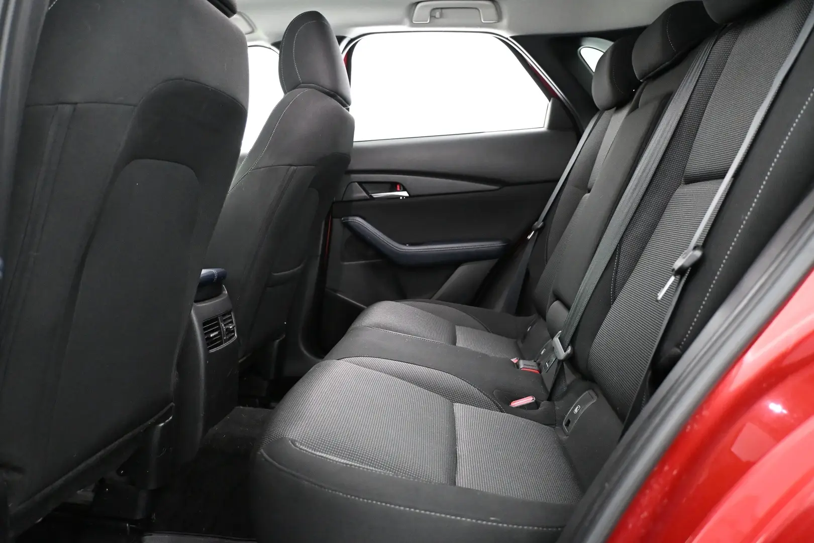 Car Image - Aj5P9XmHDsNuKAKDMcPtd