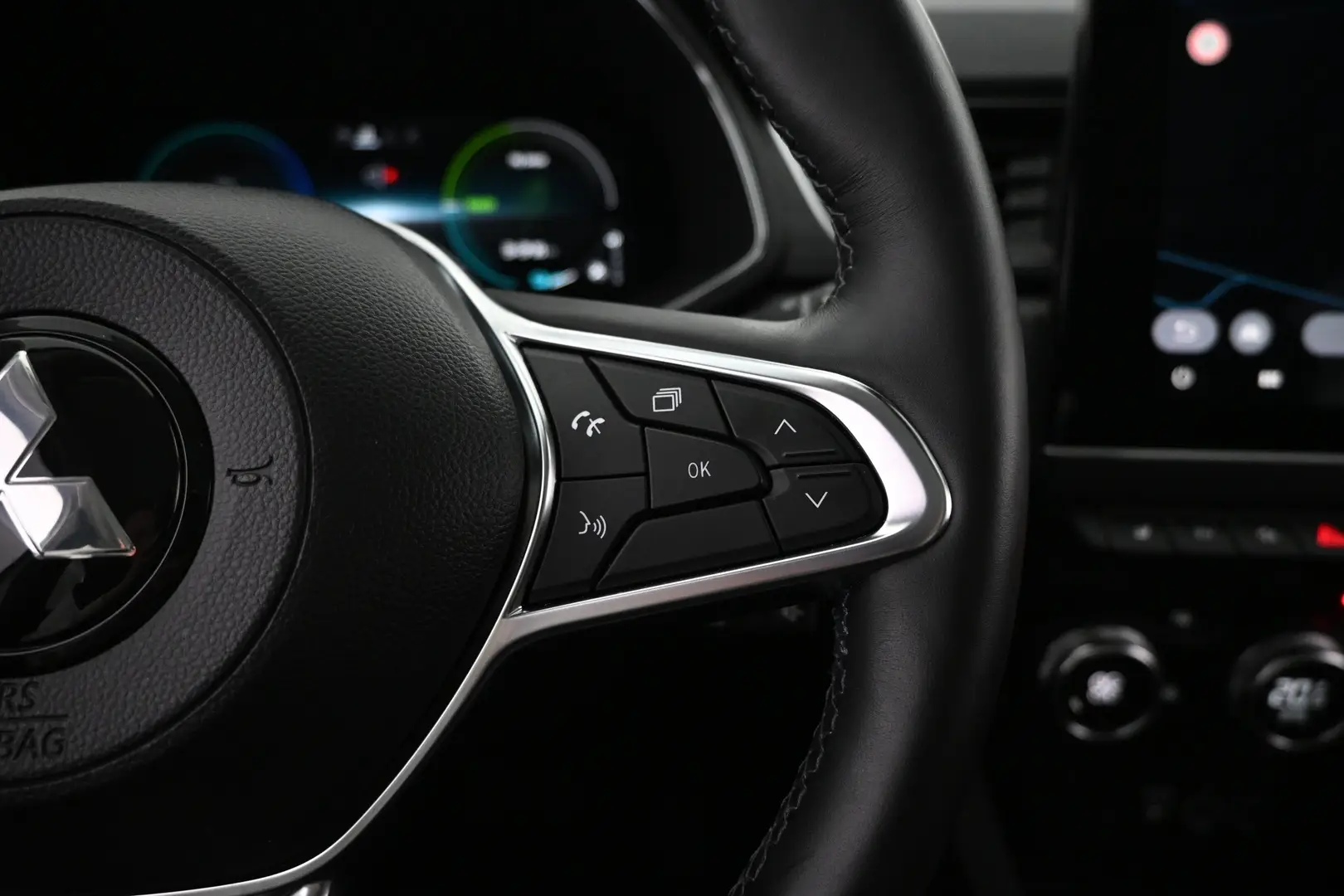 Car Image - 2lMi8ljcSlVsFir94fYWMj