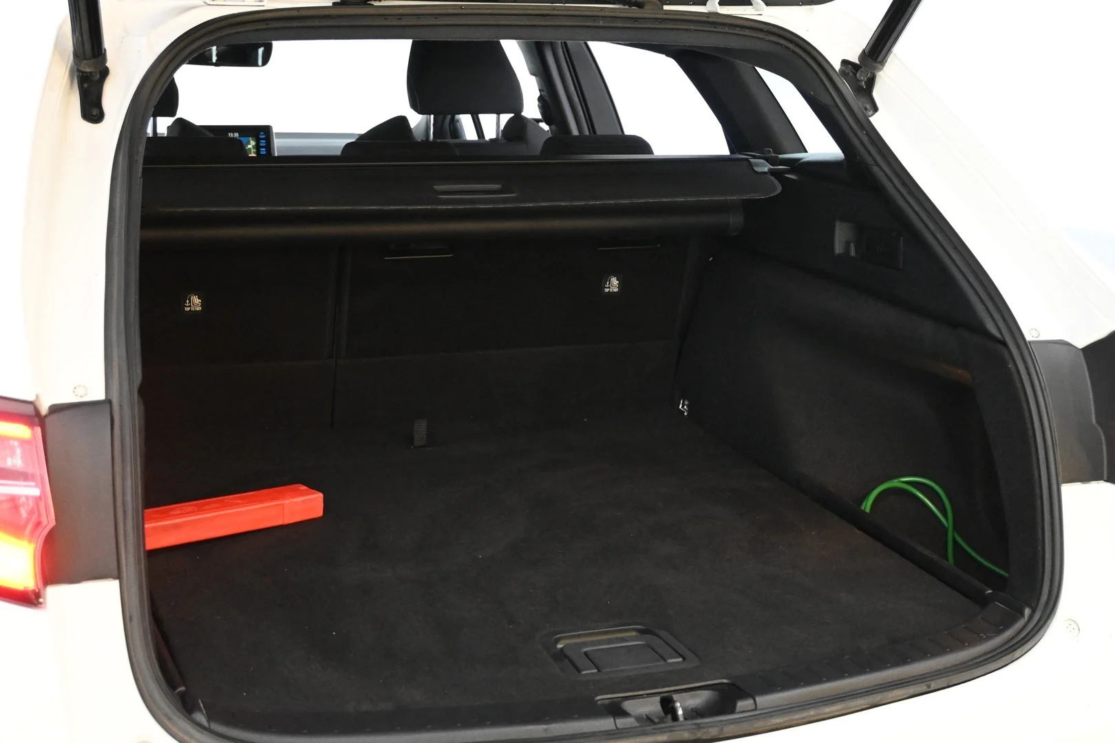 Car Image - 1FspHvYEMUElwCBDbjuv7n