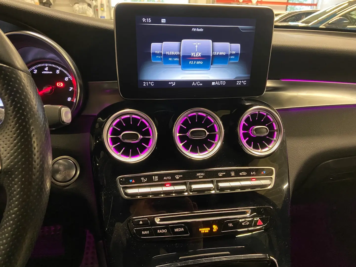 Car Image - 2fbpJeYNdPw38VBmKsMiOq
