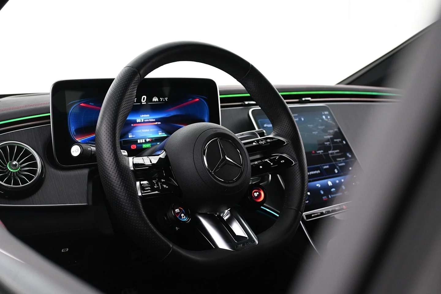 Car Image - 7tN7AoOpuQoHCrWbvqMLU7