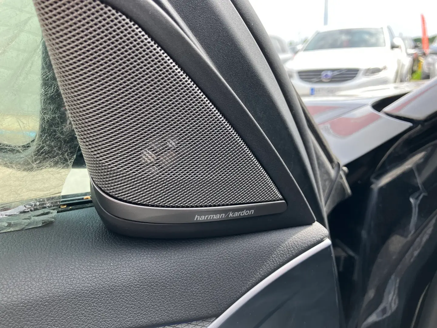 Car Image - U7DkEpVi0XkT4IRGsZBM0