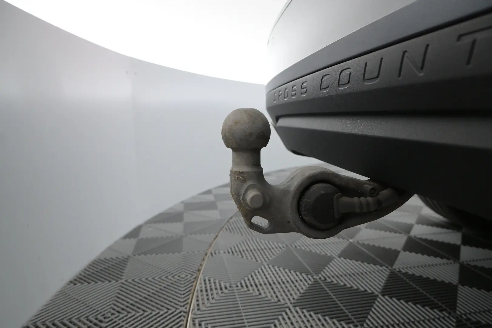 Car Image - 6xBq4B4hWNFwzxV7iS1zg4