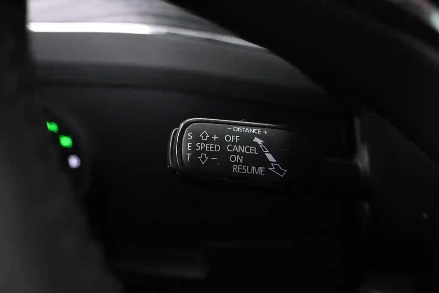 Car Image - yoWYJ7bbNn3bSf7Qz4j5T