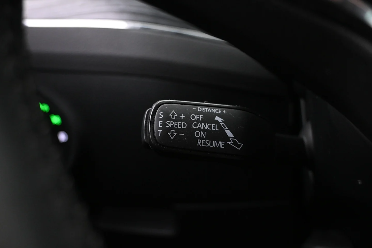 Car Image - yoWYJ7bbNn3bSf7Qz4j5T